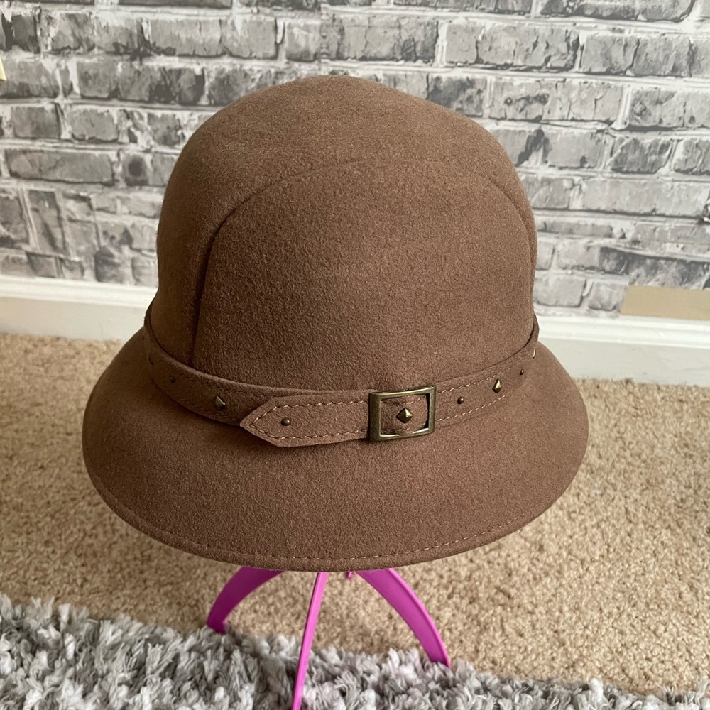 Casual bucket hat